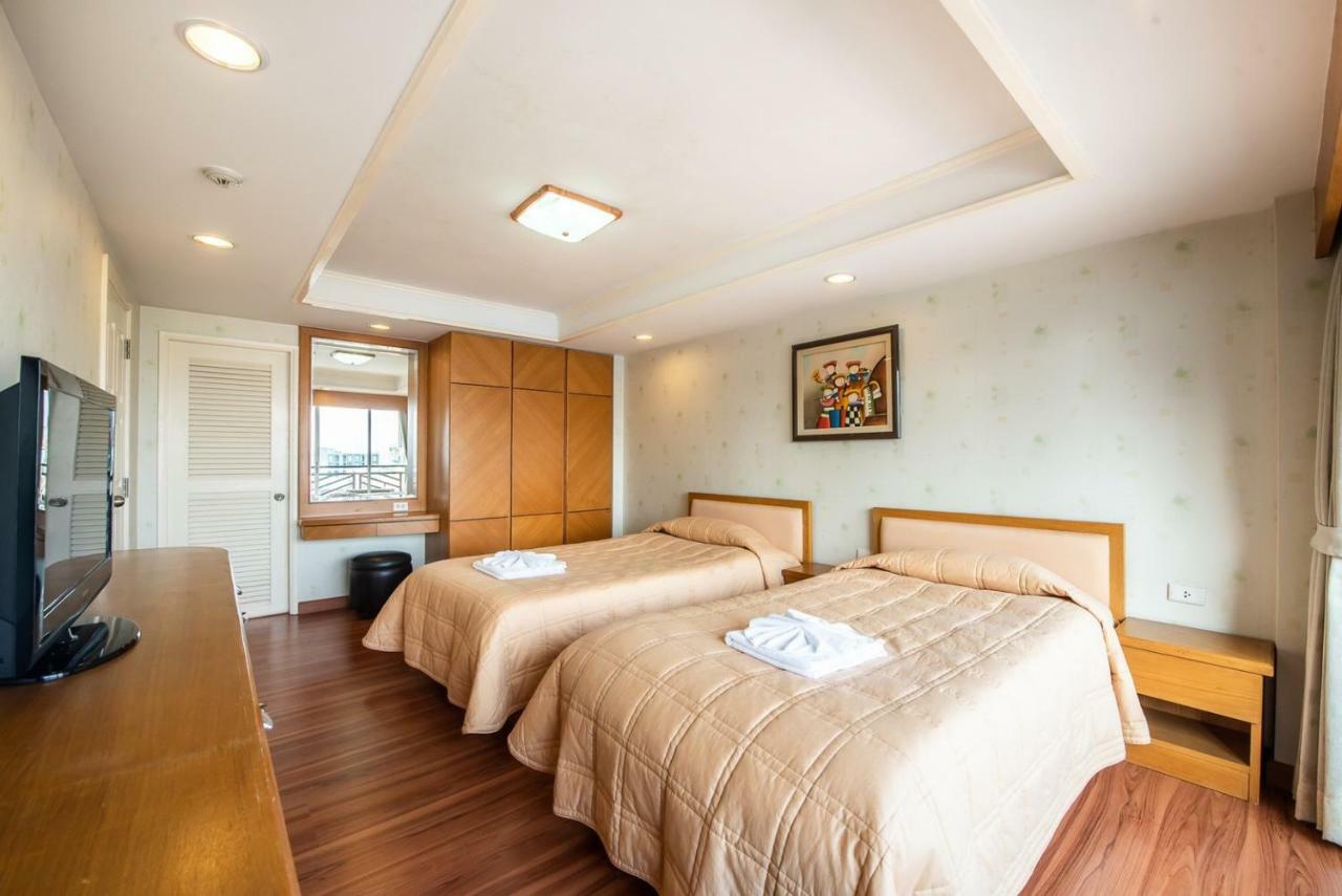 Roseate Ratchada Lejlighedshotel Bangkok Eksteriør billede