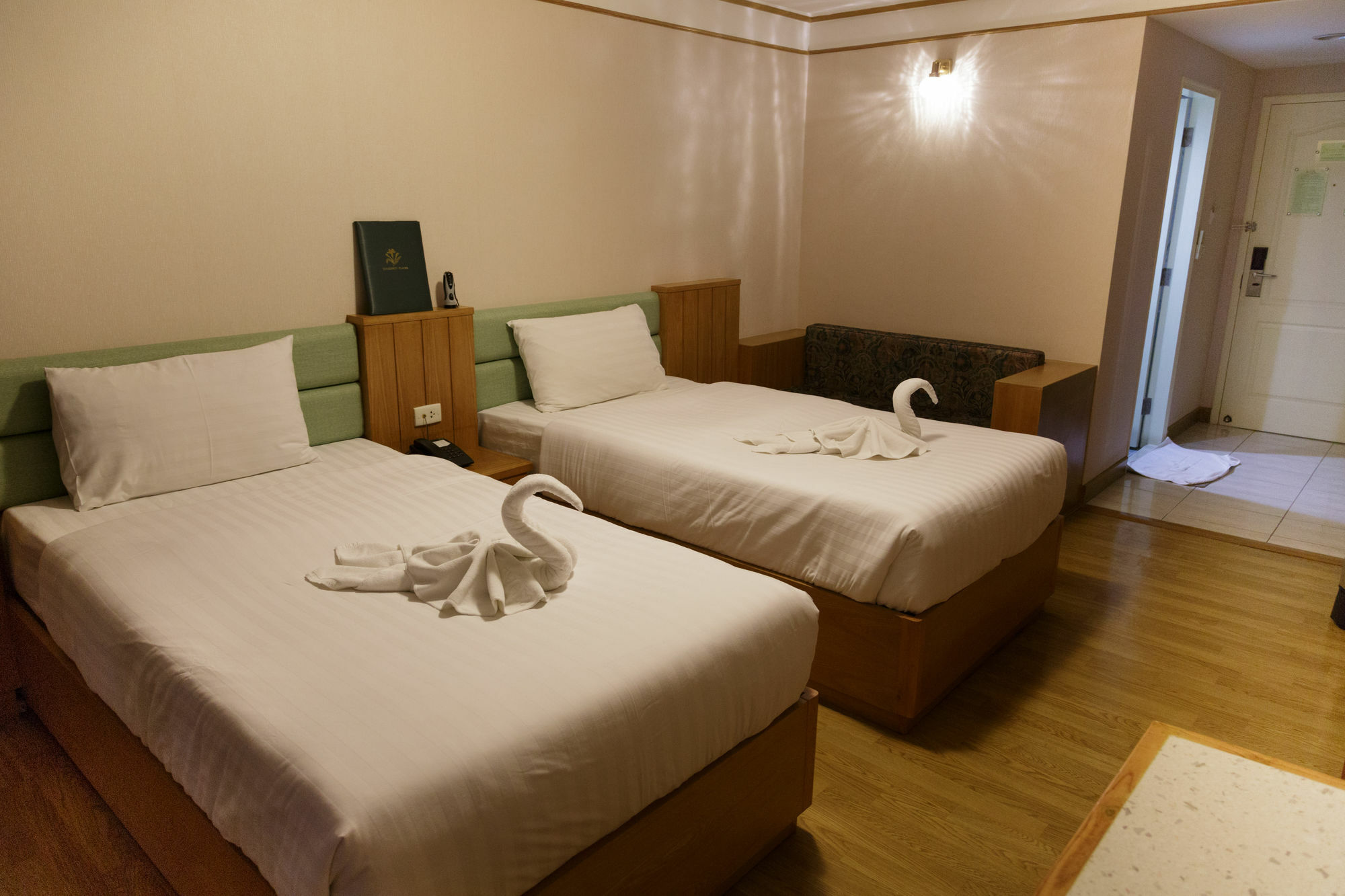 Roseate Ratchada Lejlighedshotel Bangkok Eksteriør billede