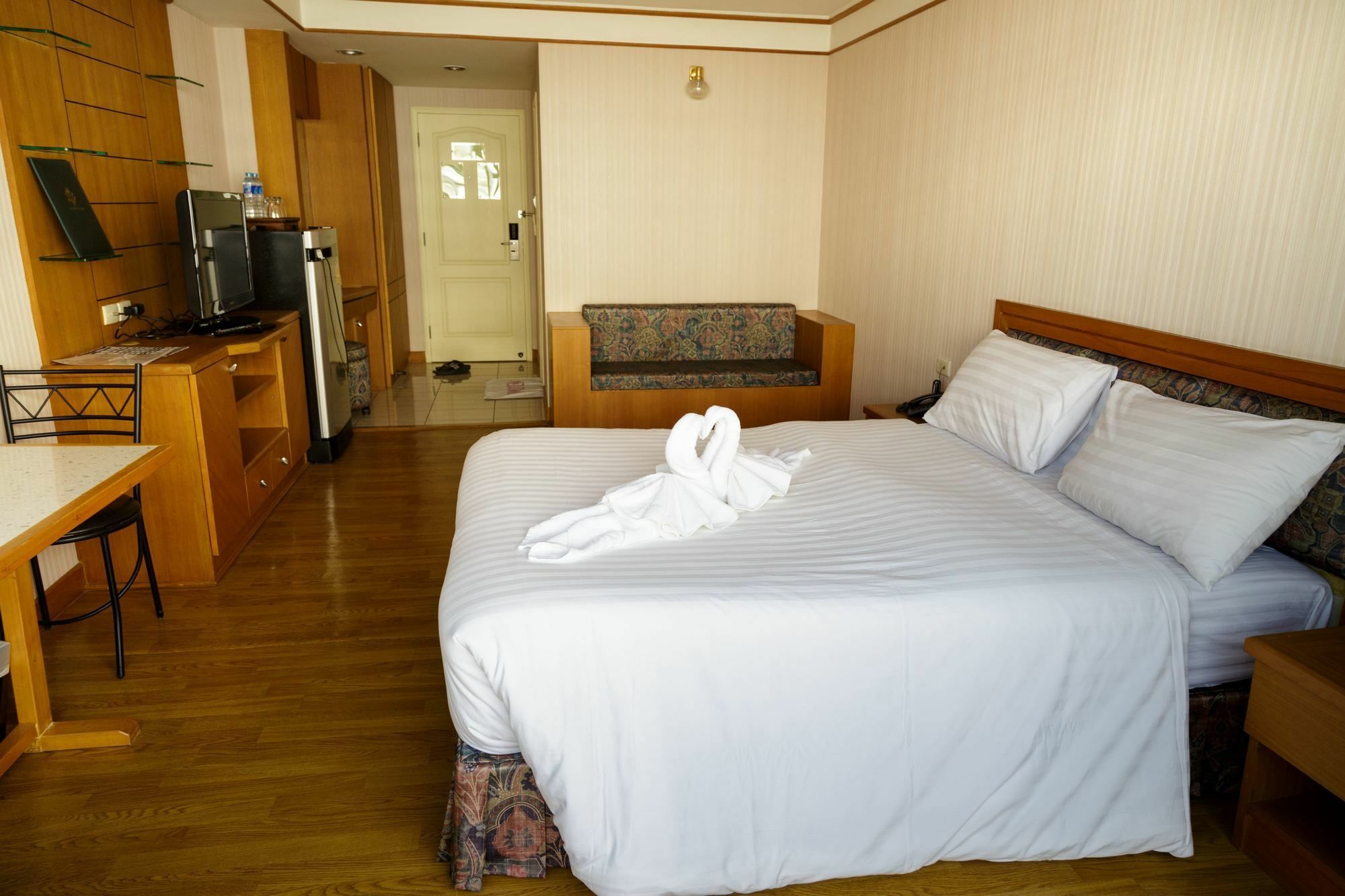 Roseate Ratchada Lejlighedshotel Bangkok Eksteriør billede